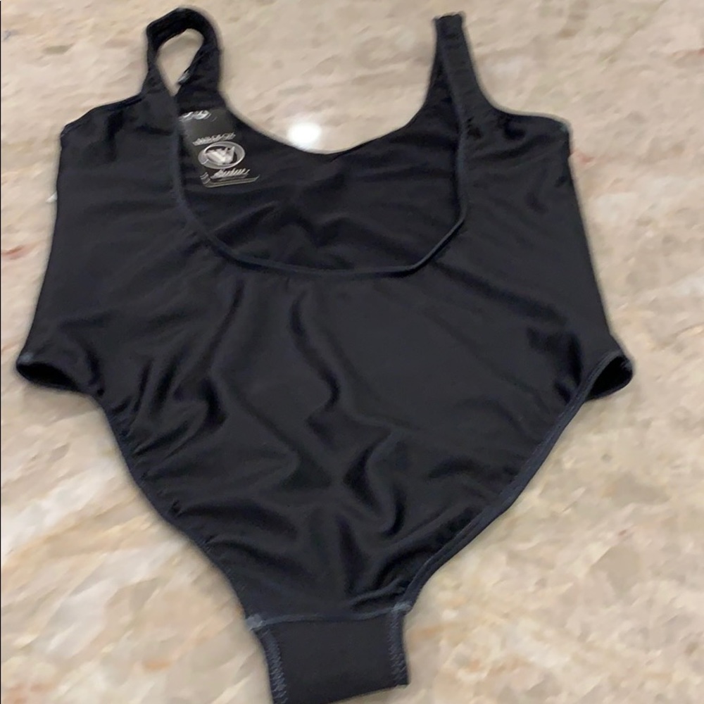 NWT WILDFOX Swim SANS EMPLOI 80’s One‎ Piece suit! - Picture 2 of 4